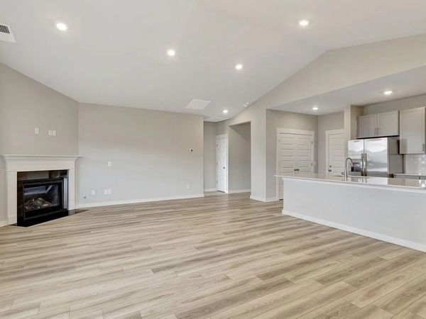 861 Nightingale Ave, Hendersonville, TN 37075