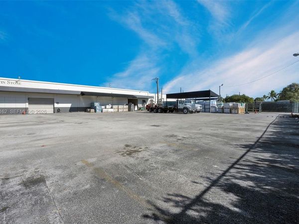 801 N 21st Ave, Hollywood, FL 33020