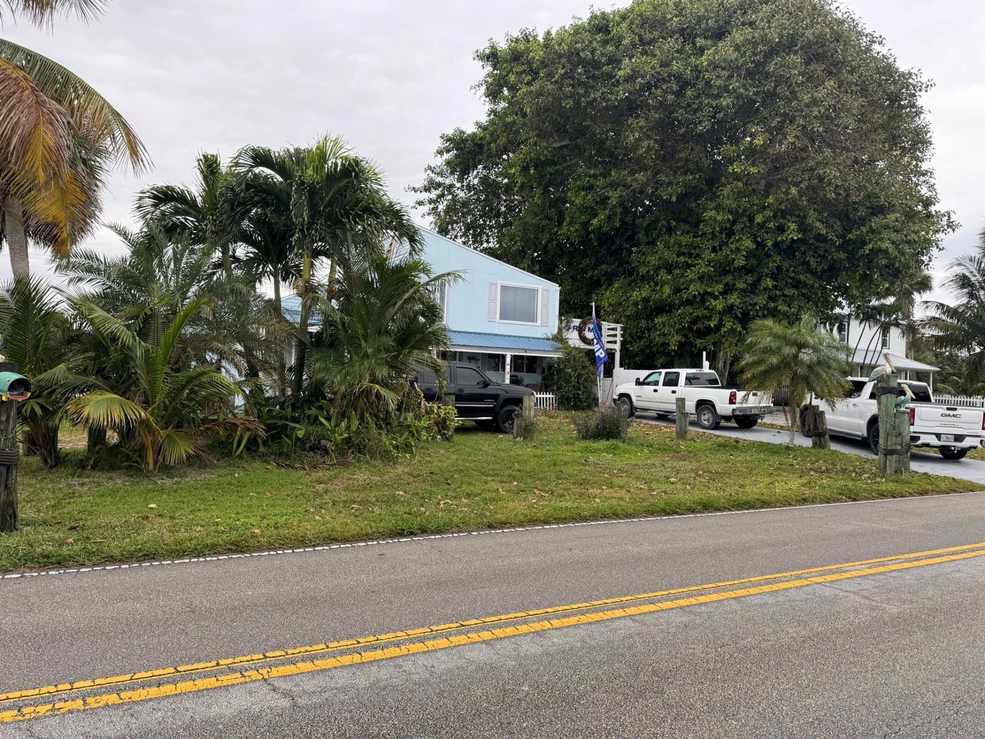 4517 S Indian River Drive, Fort Pierce, FL 34950 Photo