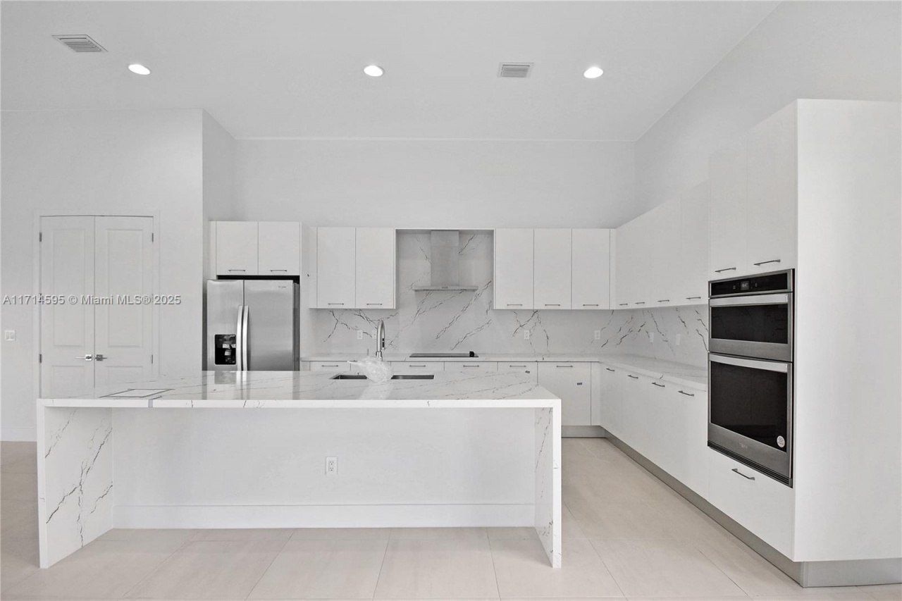 12265 SW 22nd Ct, Davie, FL 33325 Photo