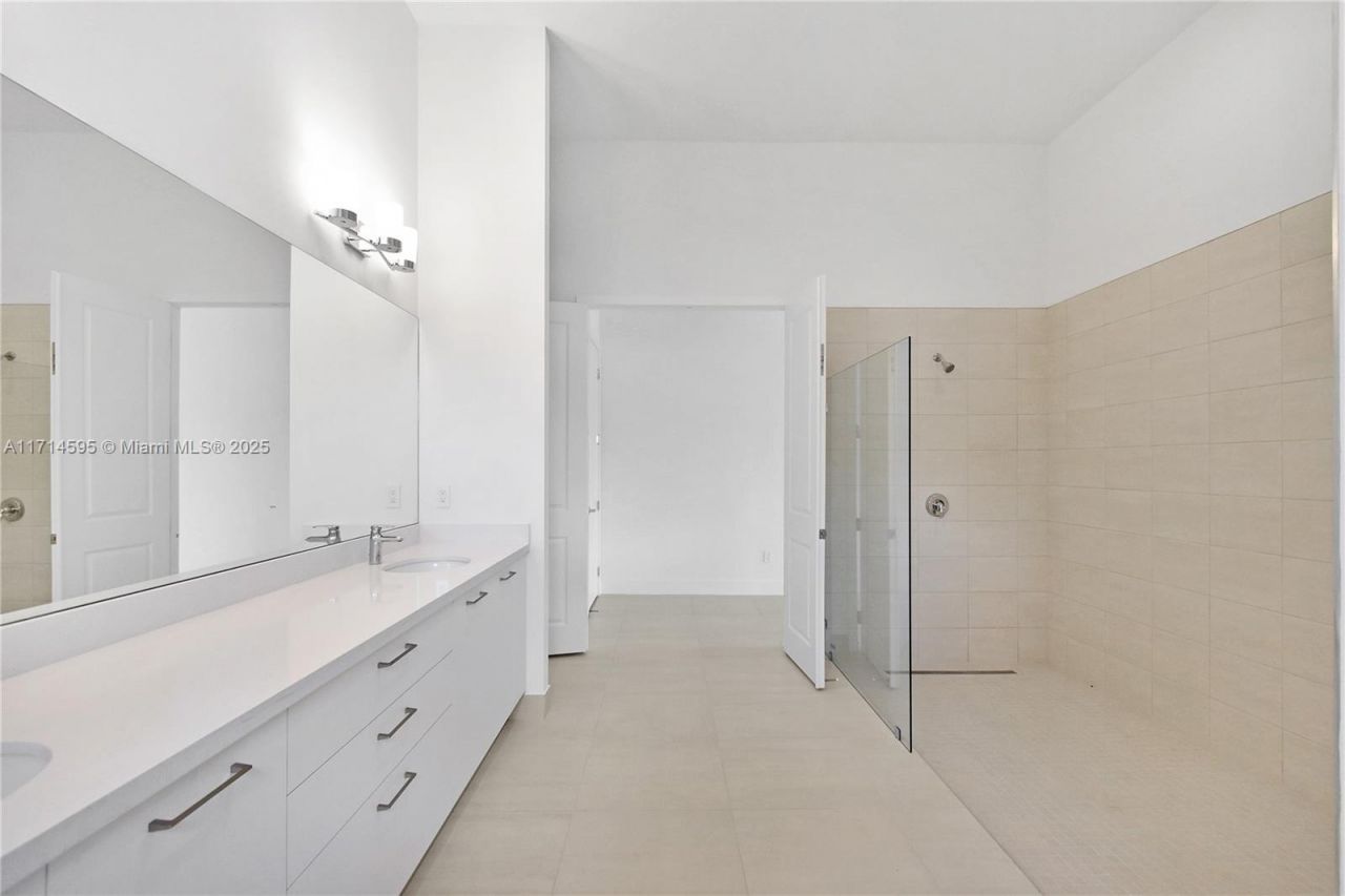 12265 SW 22nd Ct, Davie, FL 33325 Photo