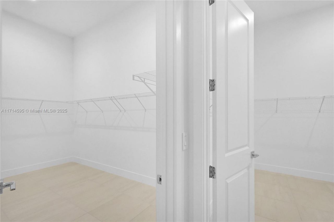 12265 SW 22nd Ct, Davie, FL 33325 Photo