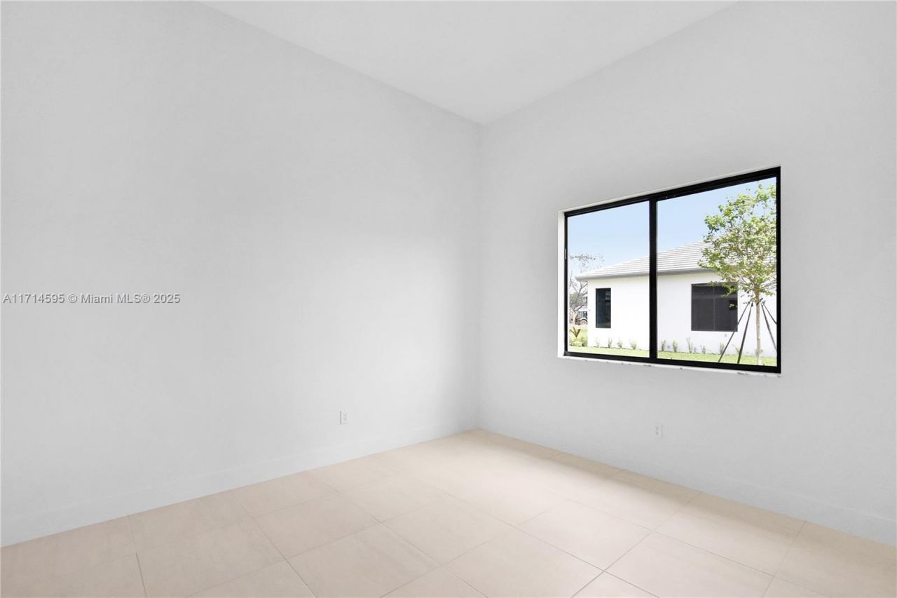 12265 SW 22nd Ct, Davie, FL 33325 Photo