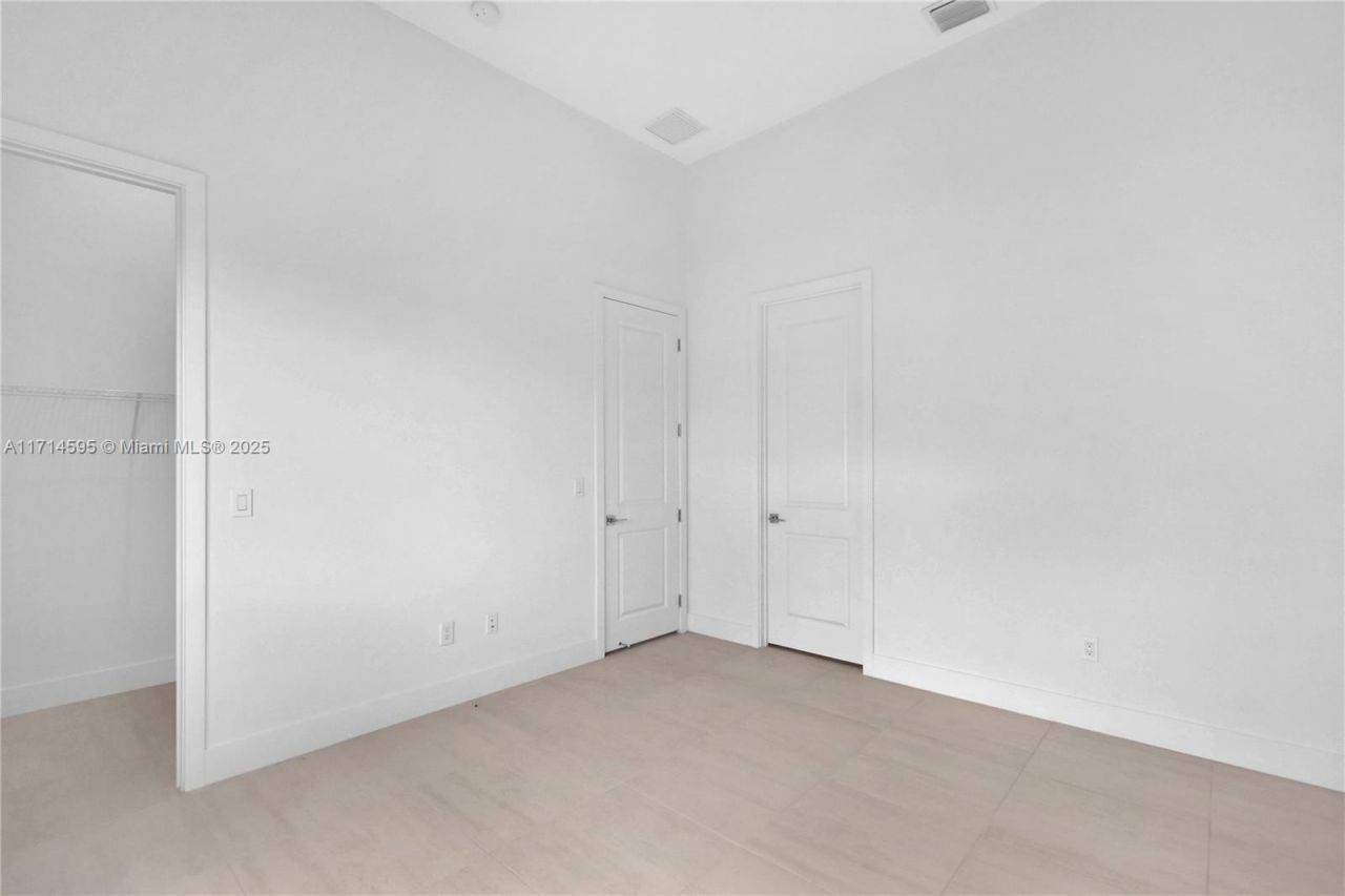 12265 SW 22nd Ct, Davie, FL 33325 Photo