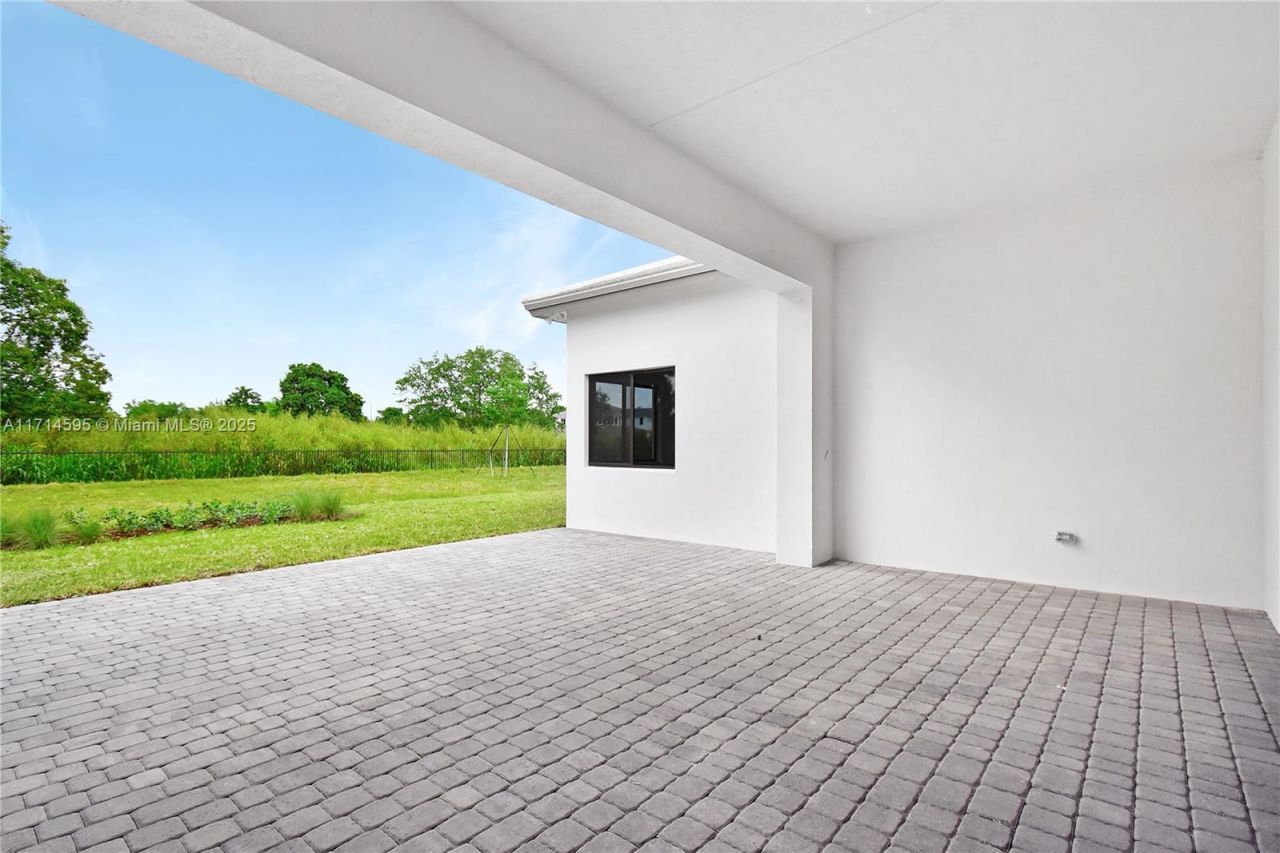 12265 SW 22nd Ct, Davie, FL 33325 Photo