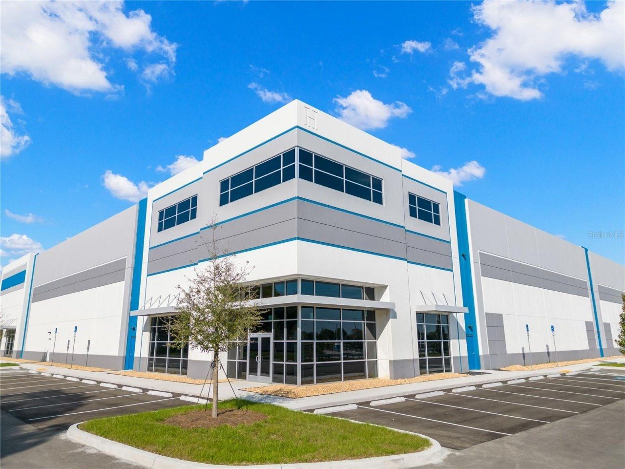 8617 Temple Terrace Highway, Tampa, FL 33637 Photo