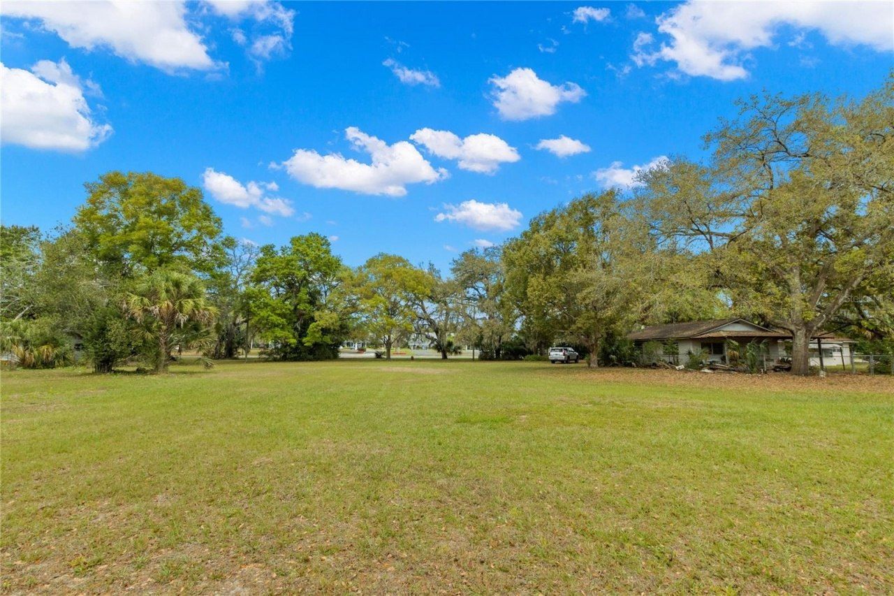 8617 Temple Terrace Highway, Tampa, FL 33637 Photo