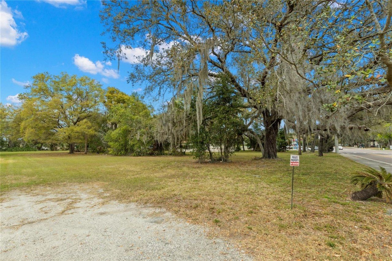 8617 Temple Terrace Highway, Tampa, FL 33637 Photo