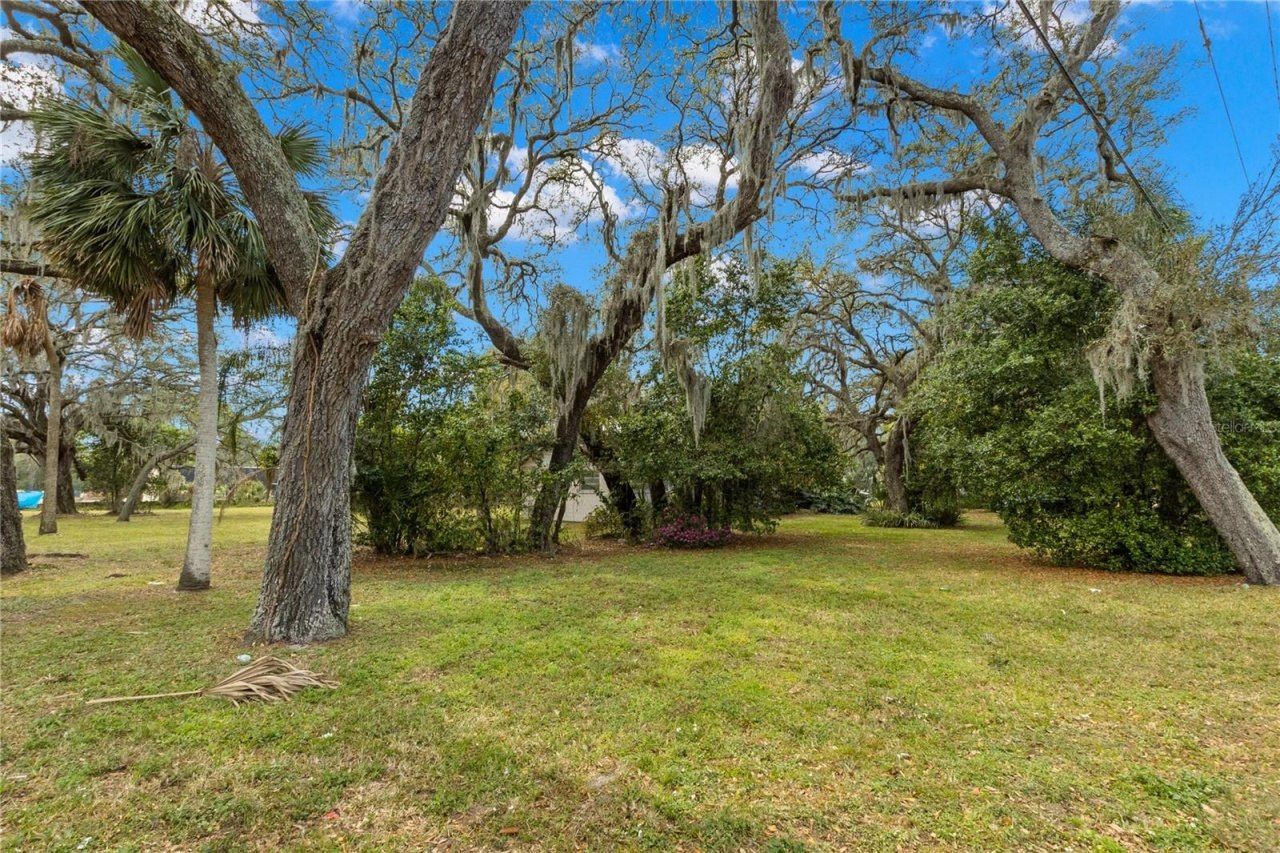 8617 Temple Terrace Highway, Tampa, FL 33637 Photo