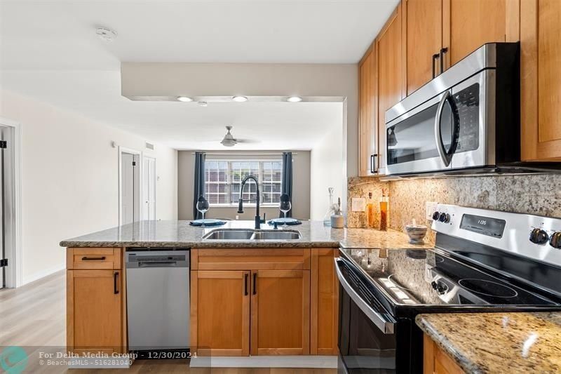 2420 SE 17, Unit 3070C, Fort Lauderdale, FL 33019 Photo