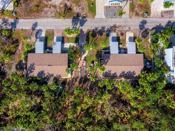 660 GULF BAY ROAD, LONGBOAT KEY, FL 34228