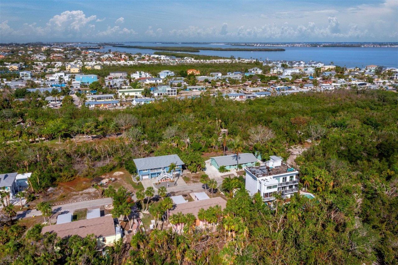 660 Gulf Bay Road, Longboat Key, FL 34228 Photo