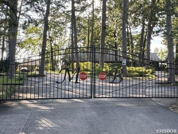 220 SUNSET BAY Road, Unit 13, Hot Springs, AR 71913