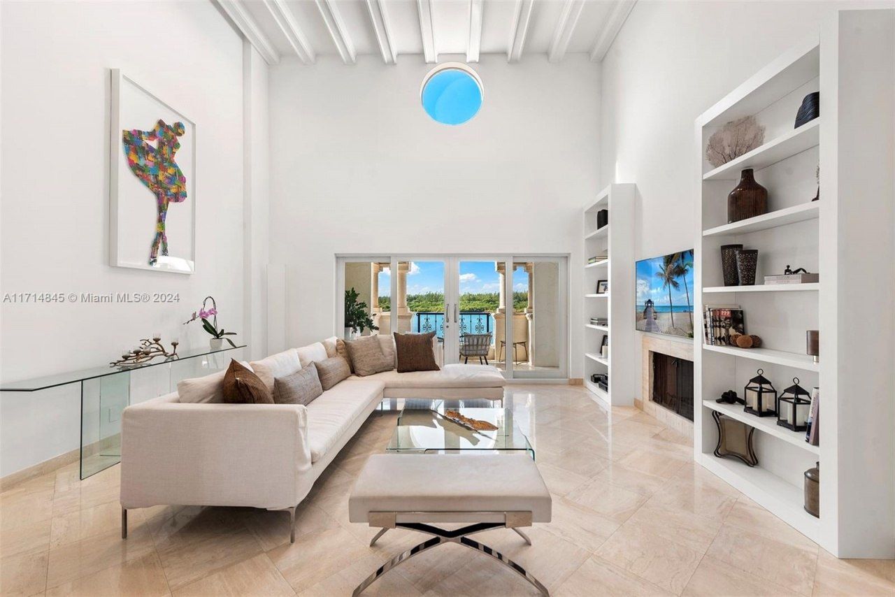 2444 Fisher Island Dr, Unit 5404, Miami Beach, FL 33109 Photo