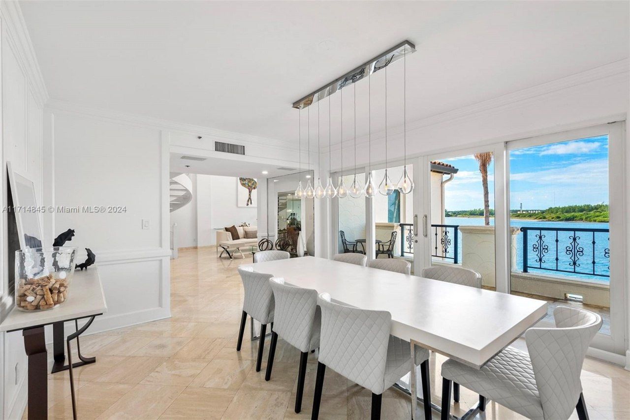 2444 Fisher Island Dr, Unit 5404, Miami Beach, FL 33109 Photo
