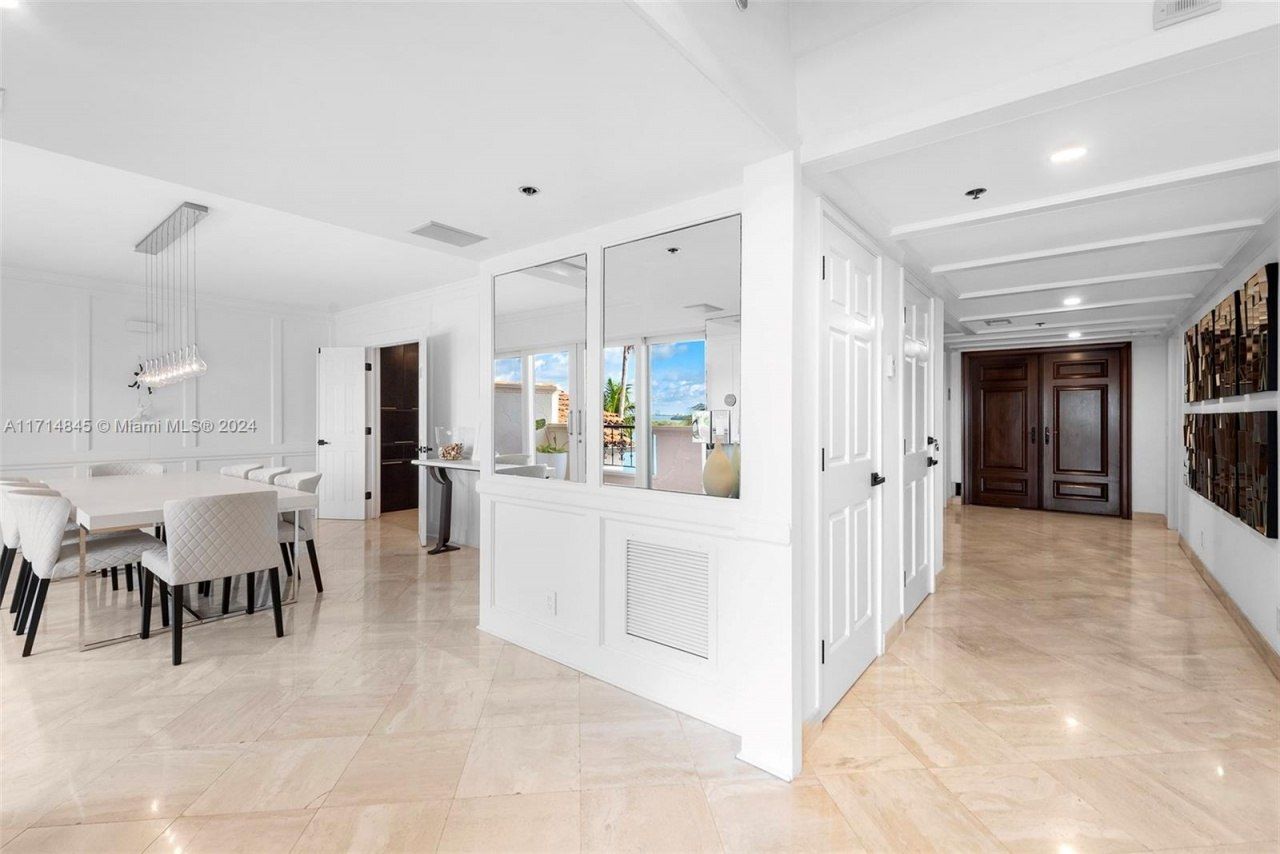 2444 Fisher Island Dr, Unit 5404, Miami Beach, FL 33109 Photo