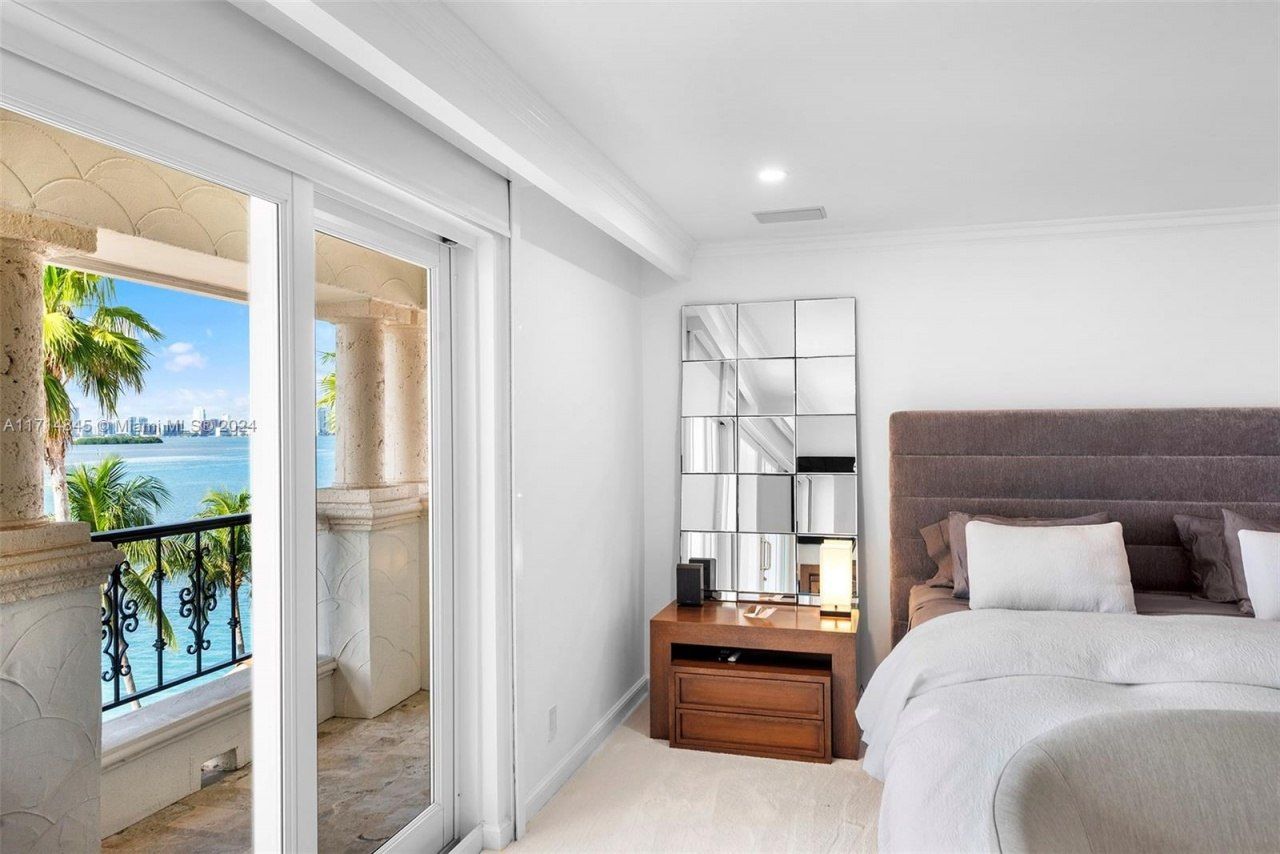 2444 Fisher Island Dr, Unit 5404, Miami Beach, FL 33109 Photo
