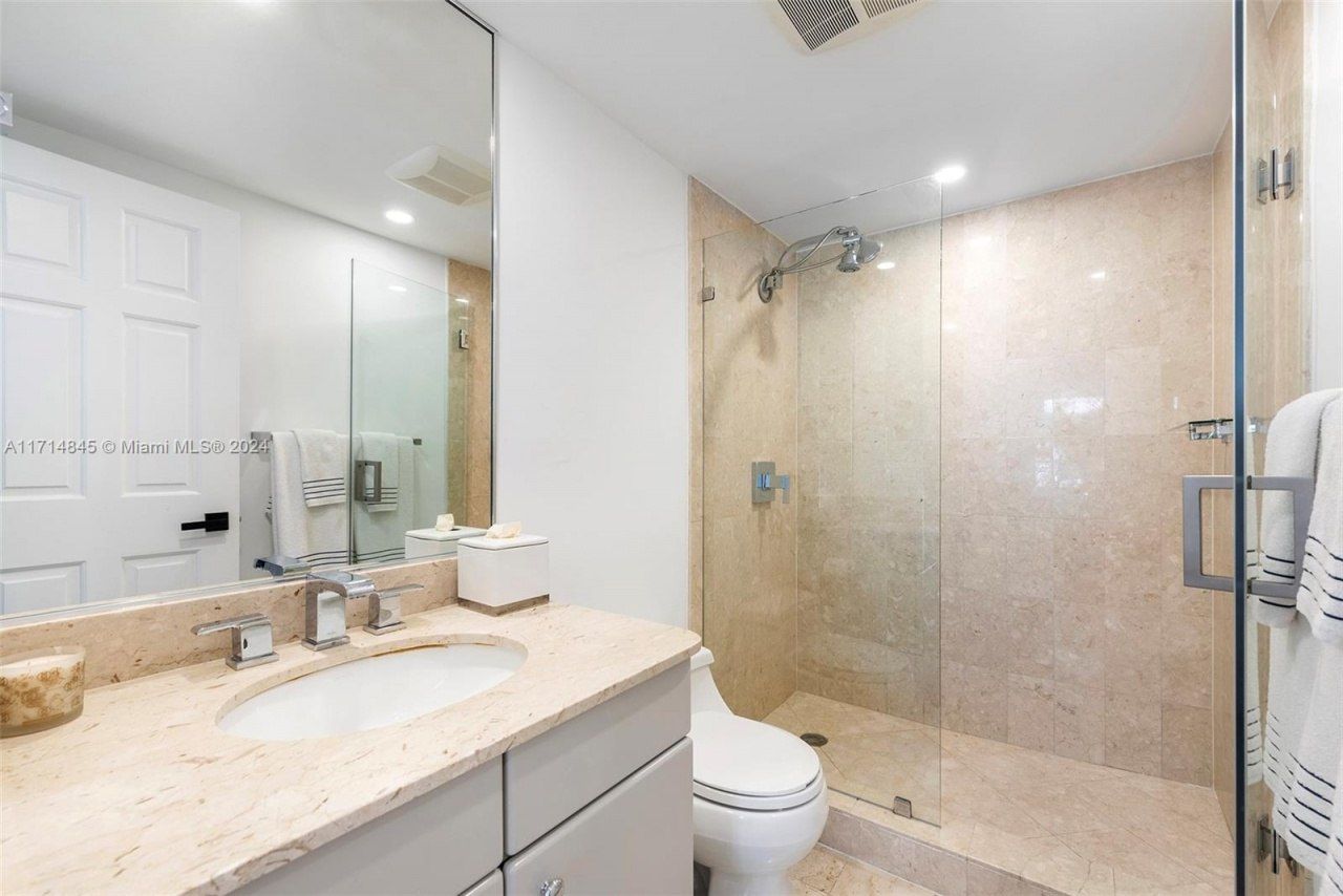 2444 Fisher Island Dr, Unit 5404, Miami Beach, FL 33109 Photo