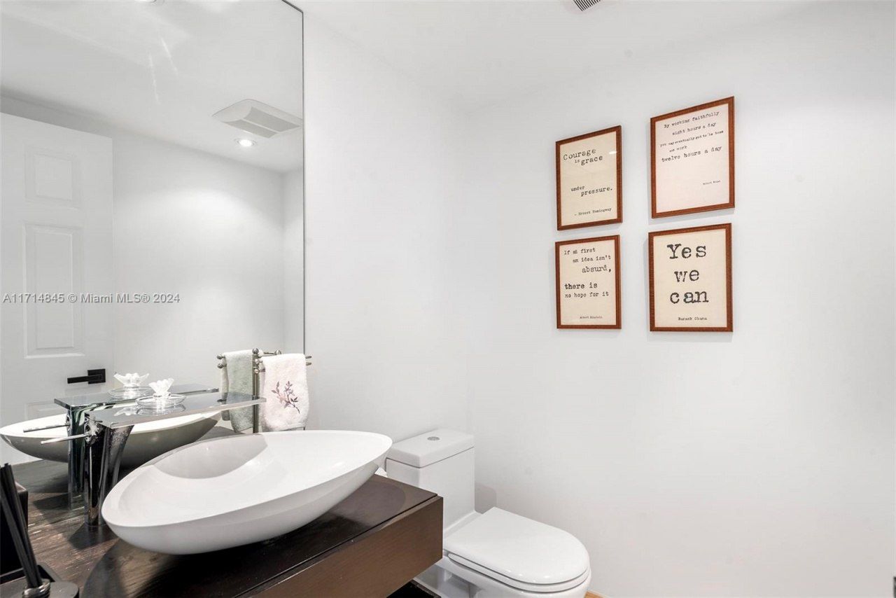 2444 Fisher Island Dr, Unit 5404, Miami Beach, FL 33109 Photo