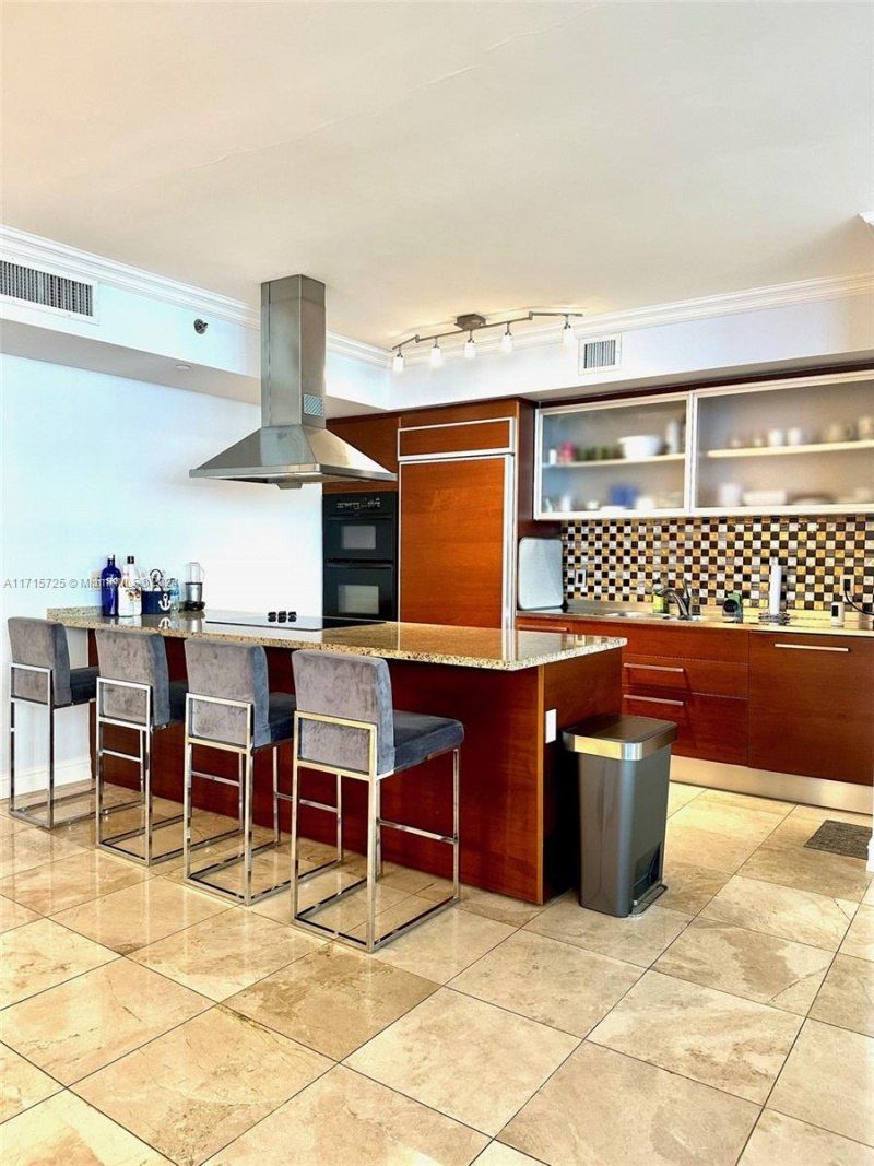 1850 S Ocean Dr, Unit 3310, Hallandale Beach, FL 33009 Photo