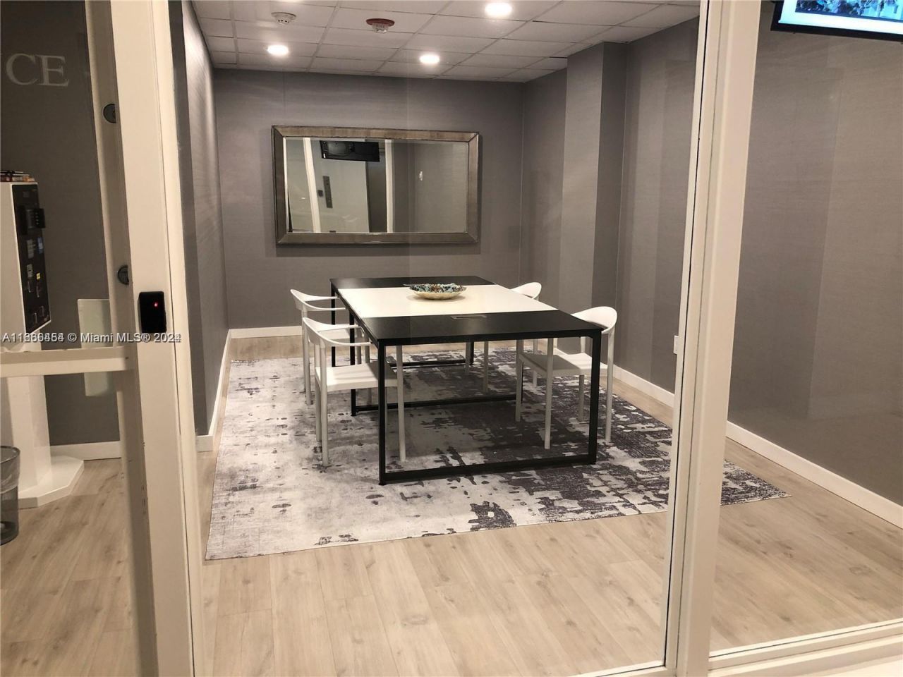 1865 79th St Cswy, Unit 4I, North Bay Village, FL 33141 Photo