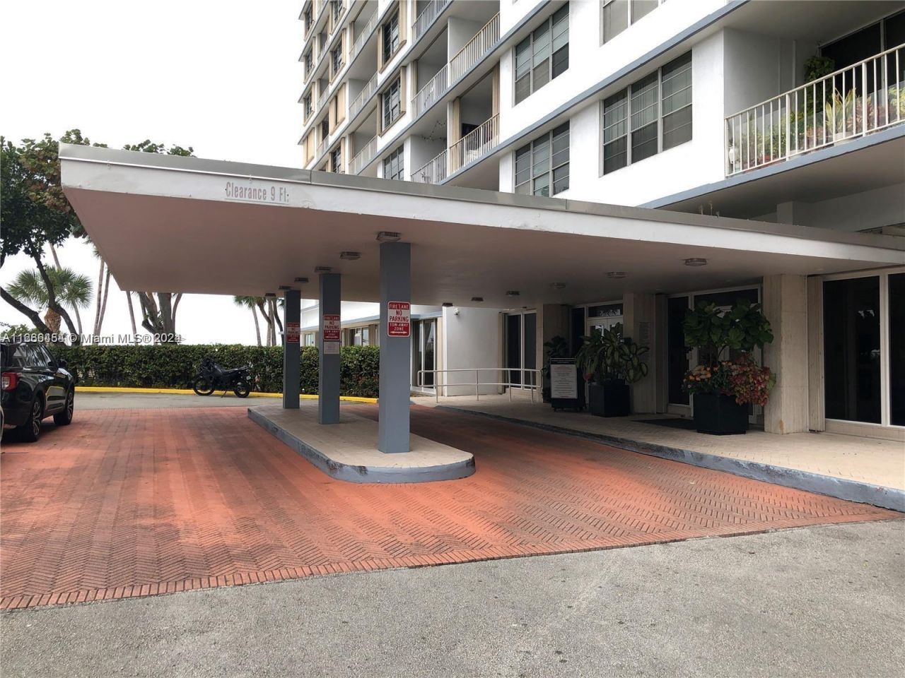 1865 79th St Cswy, Unit 4I, North Bay Village, FL 33141 Photo