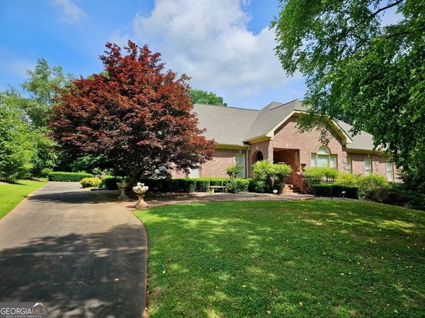 122 Tara Drive, Dawsonville, GA 30534