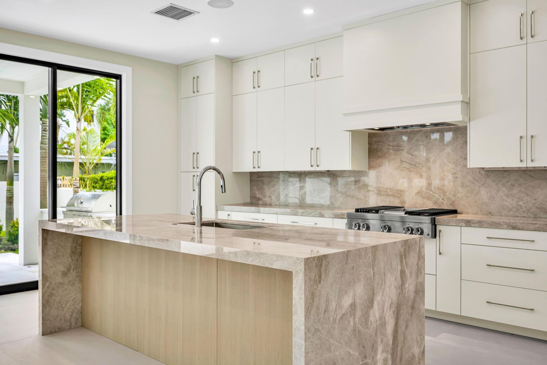445 NE 11th Avenue, Fort Lauderdale, FL 33301 Photo