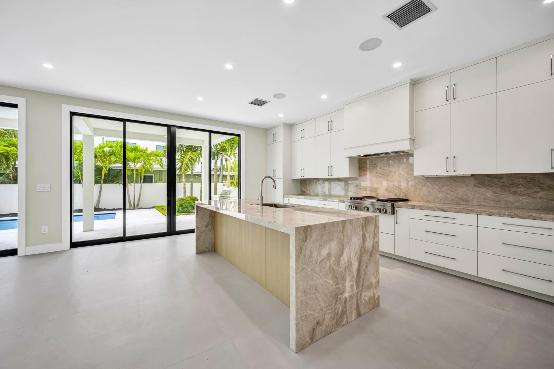 445 NE 11th Avenue, Fort Lauderdale, FL 33301 Photo