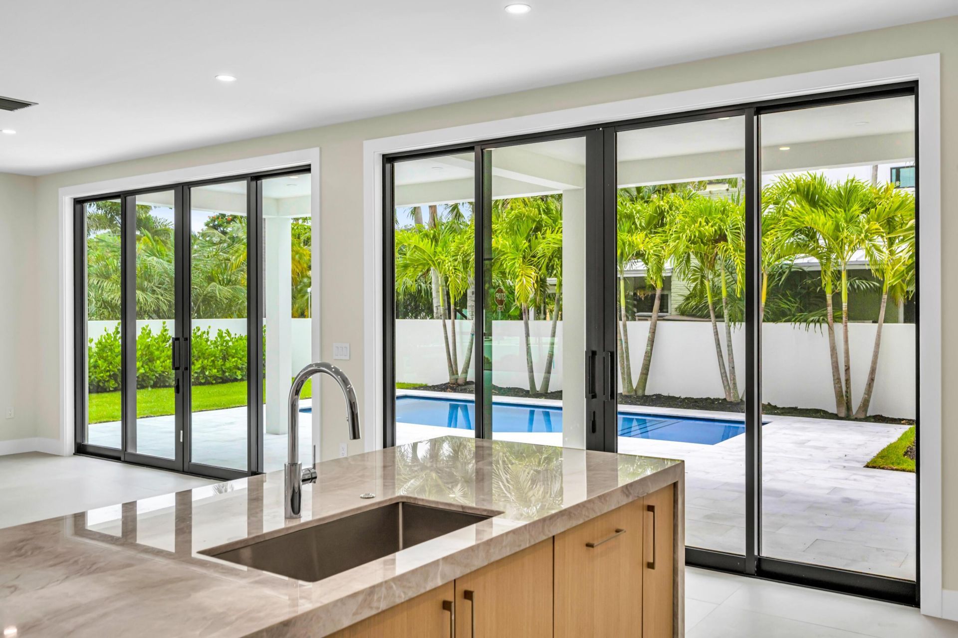 445 NE 11th Avenue, Fort Lauderdale, FL 33301 Photo