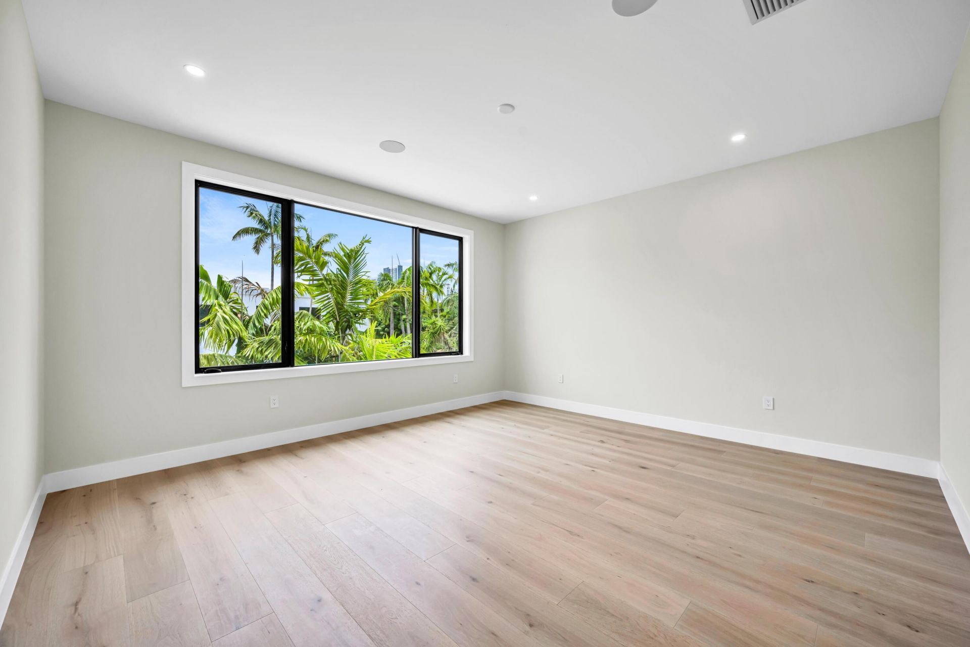 445 NE 11th Avenue, Fort Lauderdale, FL 33301 Photo