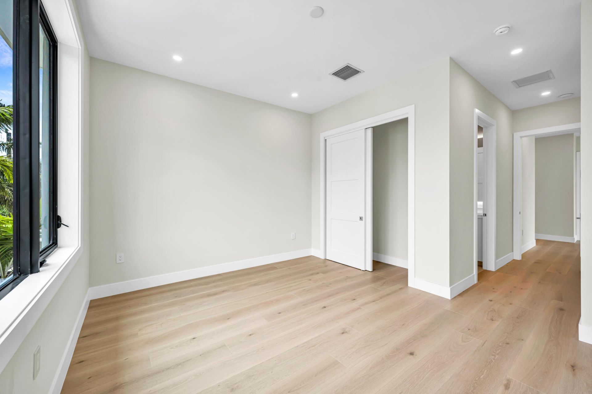 445 NE 11th Avenue, Fort Lauderdale, FL 33301 Photo