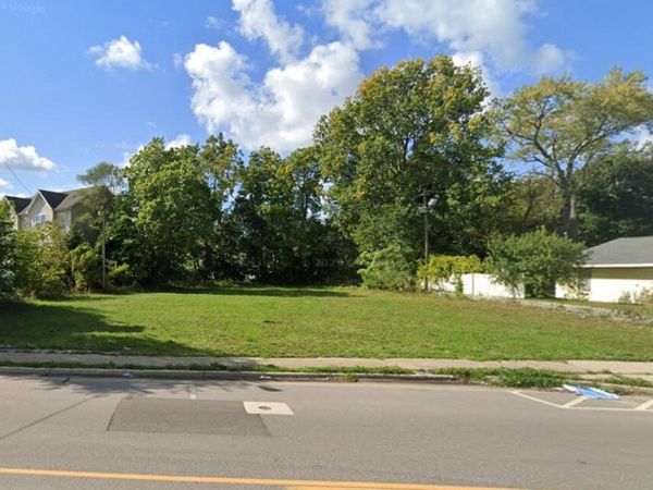 378 pipestone Street, Benton Harbor, MI 49022