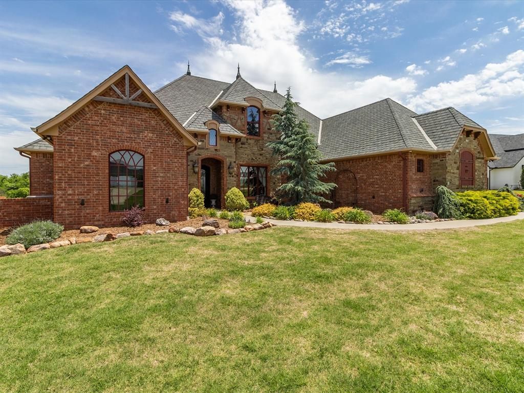 5451 Cottonwood Creek Circle, Norman, OK 73069 Main Photo