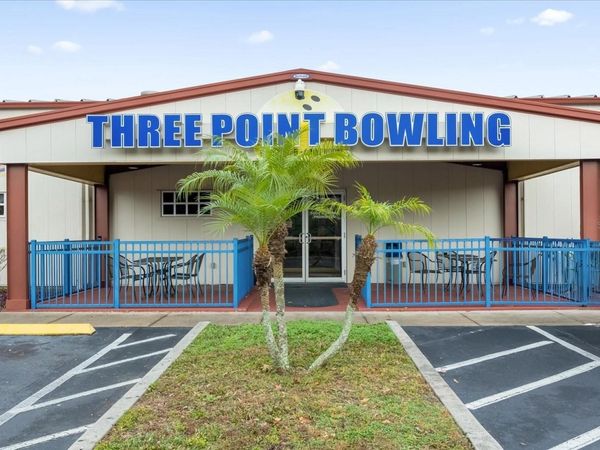 7470 HOFFNER AVENUE, ORLANDO, FL 32822