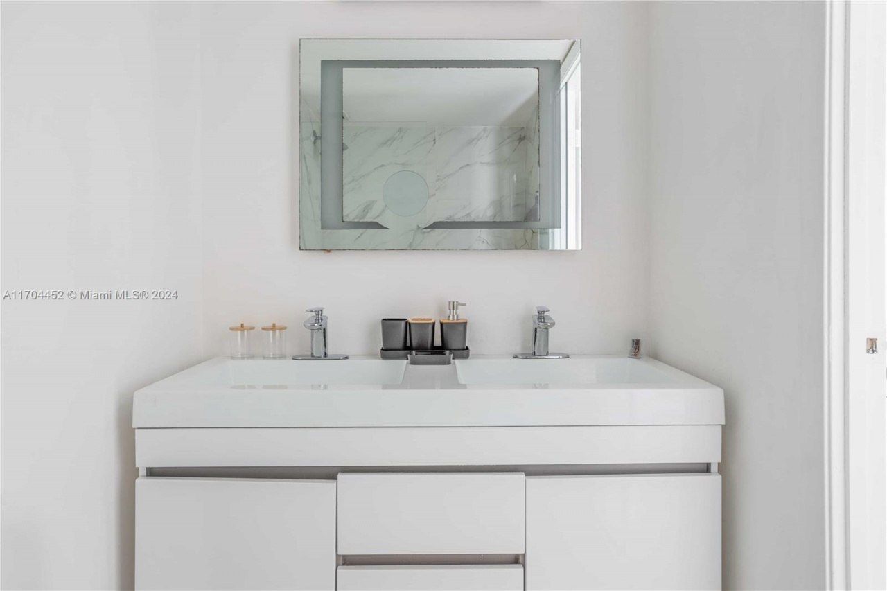 18051 Biscayne Blvd, Unit 1904-1, Aventura, FL 33160 Photo