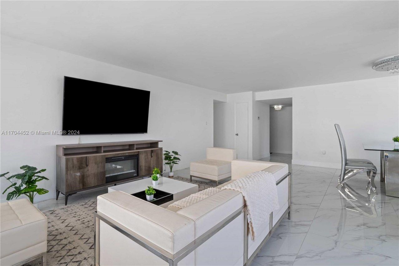 18051 Biscayne Blvd, Unit 1904-1, Aventura, FL 33160 Photo