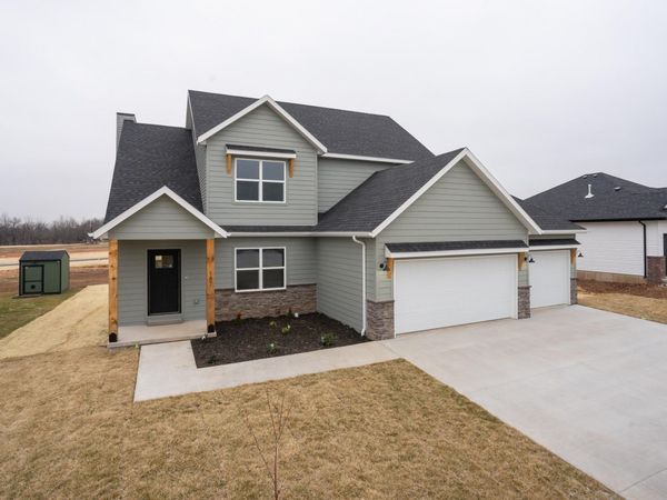 2129 E Will Street, Republic, MO 65738