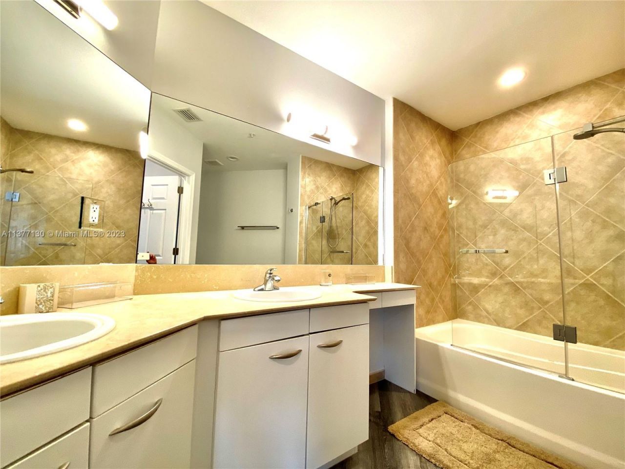 2080 S Ocean Dr, Unit 111, Hallandale Beach, FL 33009 Photo