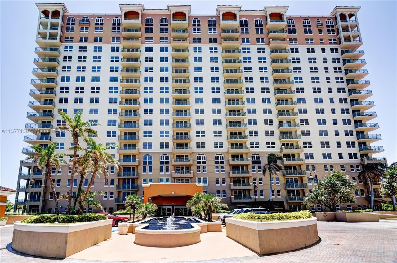 2080 S Ocean Dr, Unit 111, Hallandale Beach, FL 33009 Photo