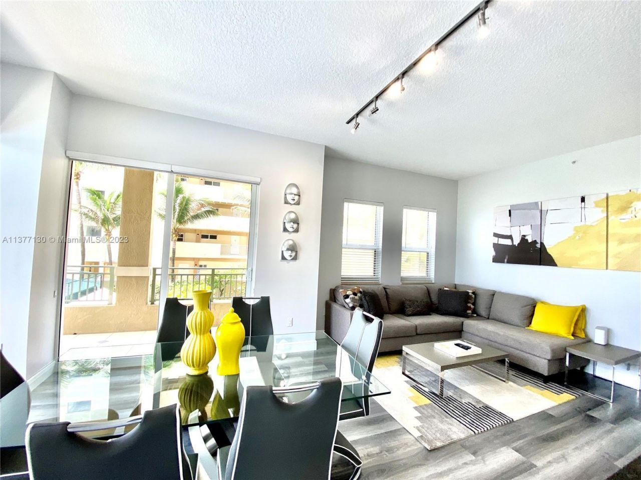 2080 S Ocean Dr, Unit 111, Hallandale Beach, FL 33009 Photo