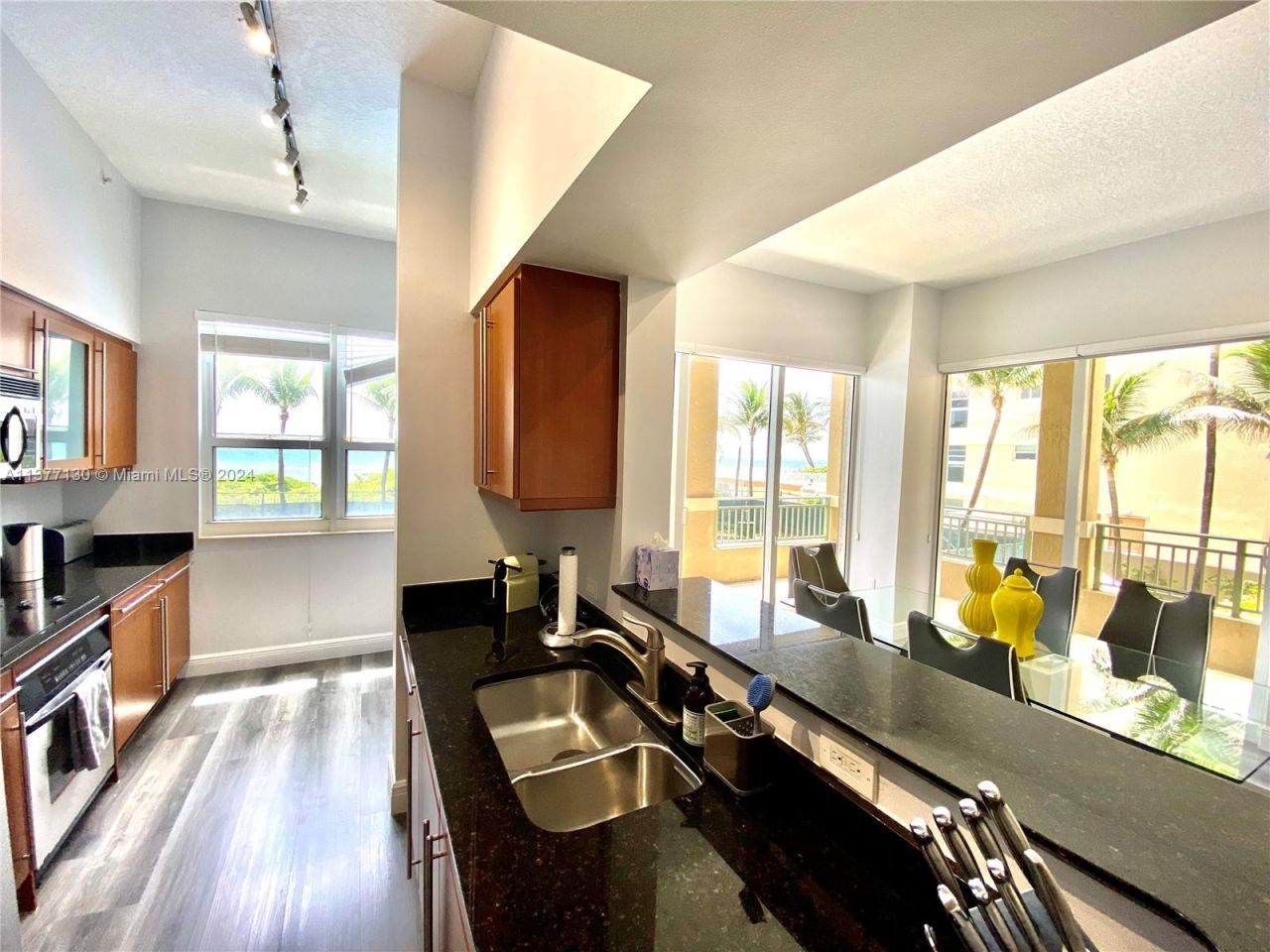 2080 S Ocean Dr, Unit 111, Hallandale Beach, FL 33009 Photo