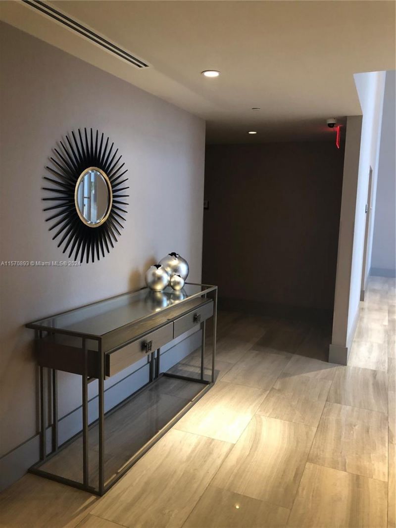 5300 NW Paseo Blvd, Unit 1705, Doral, FL 33166 Photo