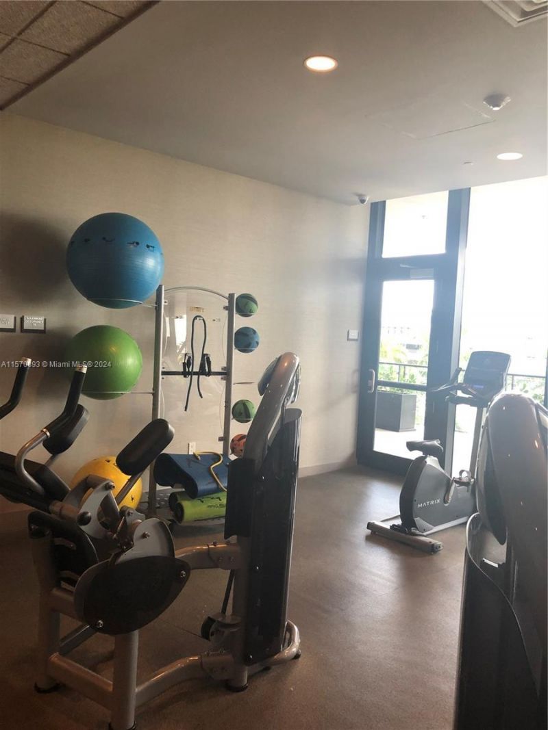 5300 NW Paseo Blvd, Unit 1705, Doral, FL 33166 Photo