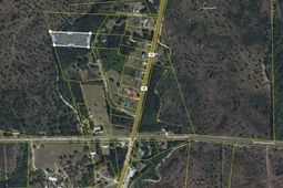 00 Bobbie Lane photo 4