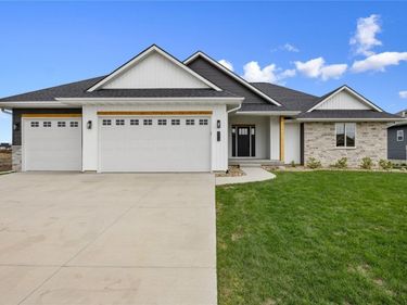 4274 Hastings Drive, Marion, IA 52302