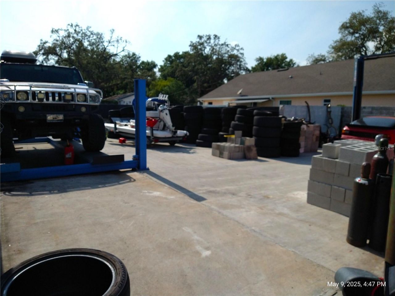 715 West Waters Avenue, Tampa, FL 33604 Photo