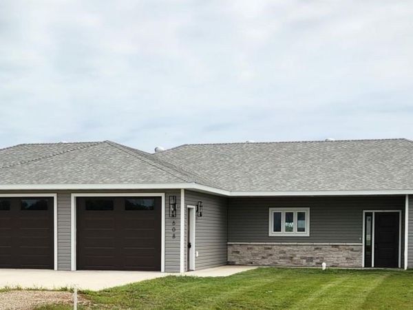 608 Blaine Street N, Colfax, ND 58018