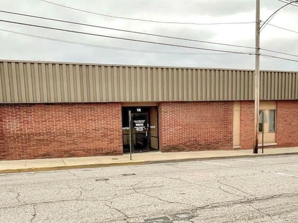 12 W Lincoln Street, Belleville, IL 62220