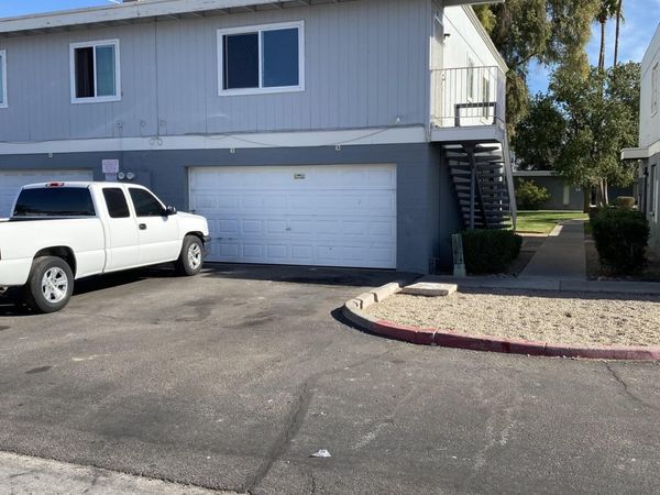 2687 W OCOTILLO Road, Phoenix, AZ 85017
